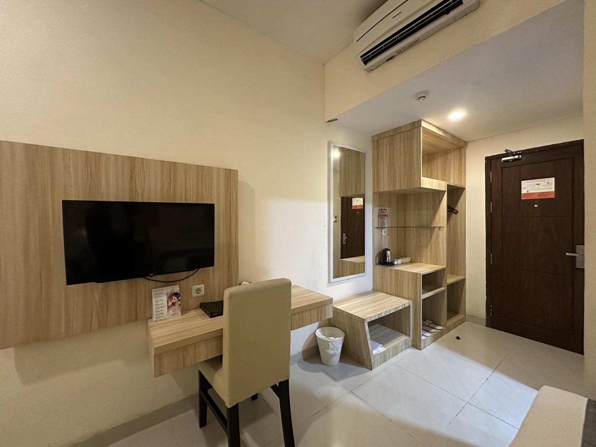 Vega Prime Hotel & Convention Sorong Kamer foto