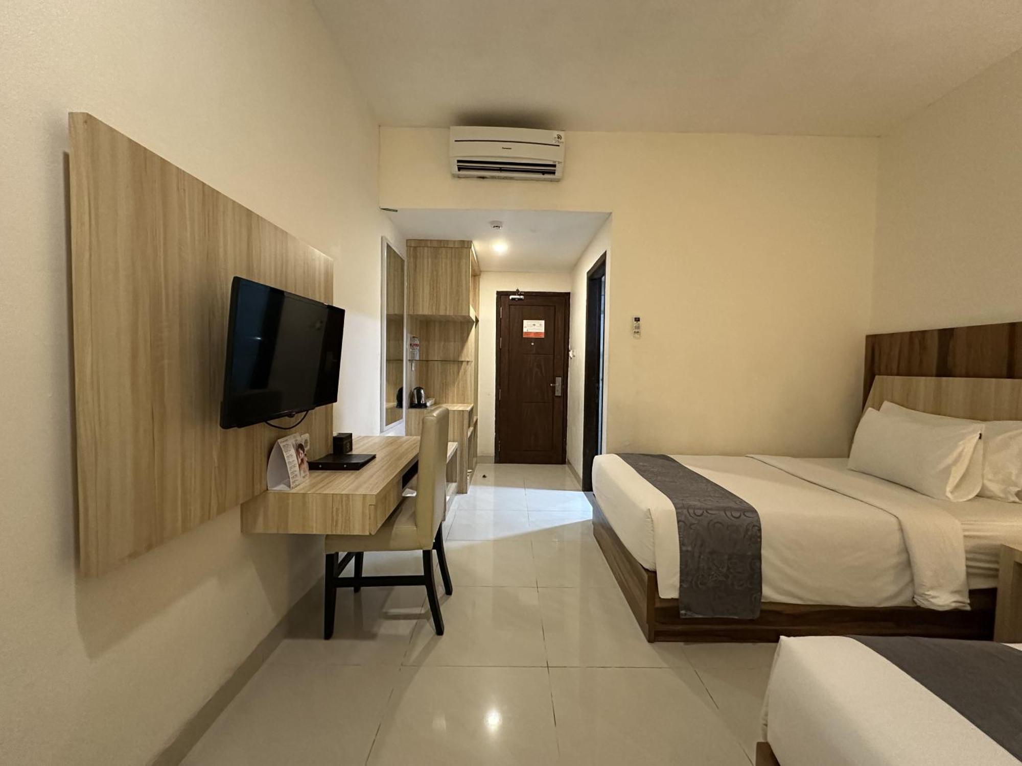 Vega Prime Hotel & Convention Sorong Kamer foto