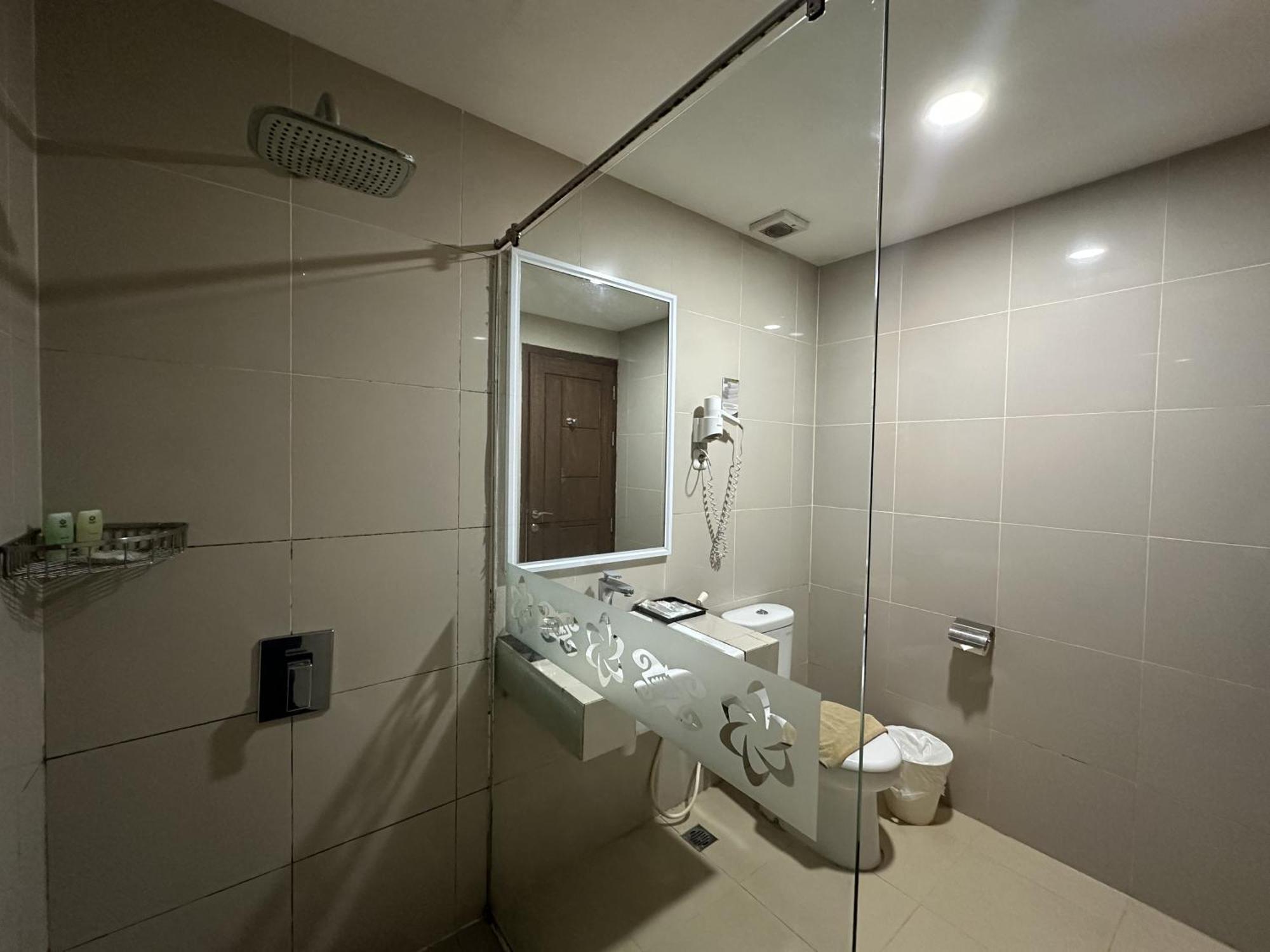Vega Prime Hotel & Convention Sorong Kamer foto