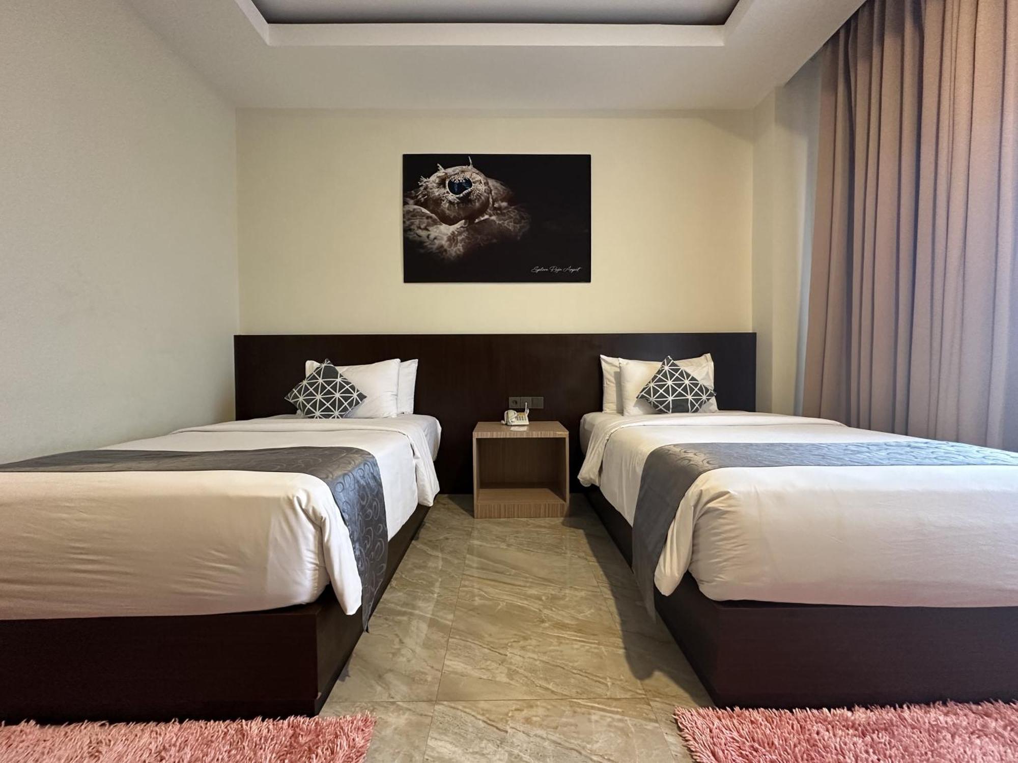 Vega Prime Hotel & Convention Sorong Kamer foto